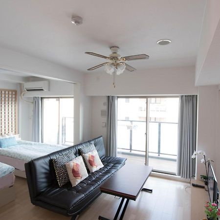 クリスタルエグゼ 日本橋 Apartment Осака Екстериор снимка