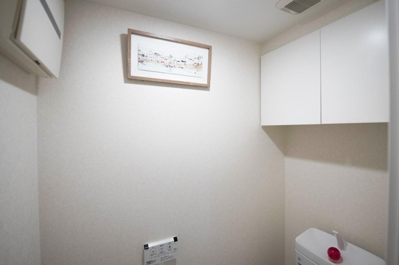 クリスタルエグゼ 日本橋 Apartment Осака Екстериор снимка